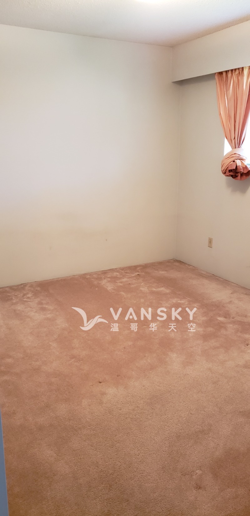 240613111603_Bedroom 2 - 2.jpg